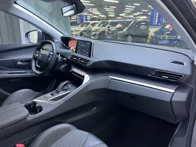 Peugeot 4008