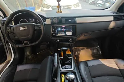 Qoros 3