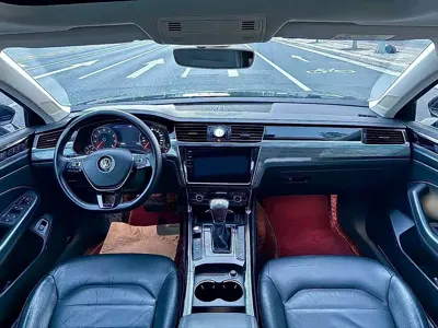 Volkswagen Phideon