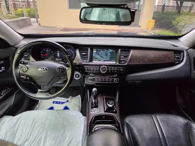 Kia K9