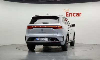 Renault-KoreaSamsung Grand Koleos