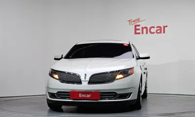 Lincoln MKS