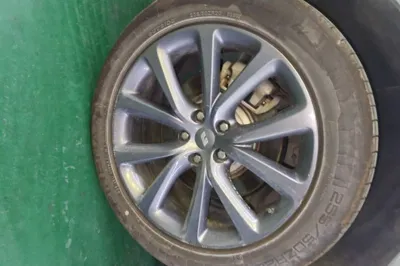 Li Auto ONE