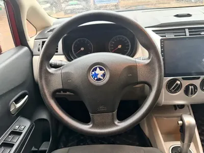 Venucia R50