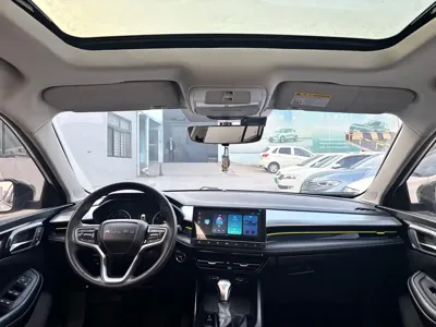 Roewe i5