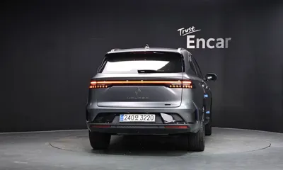 Renault-KoreaSamsung Grand Koleos