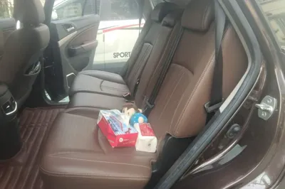 BYD S7