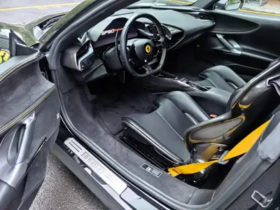Ferrari SF90