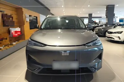 Geely Galaxy E5