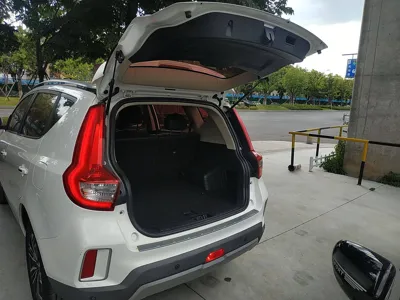 Geely Vision X6
