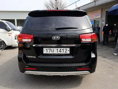 Kia Canival