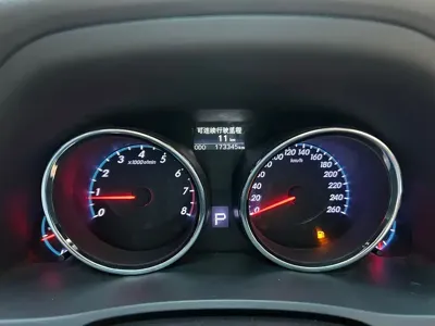 Toyota Reiz