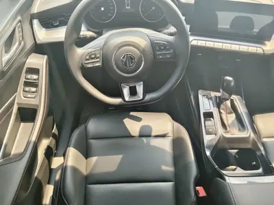 MG MG5