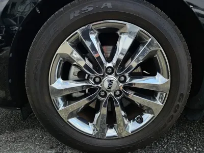 Kia Canival