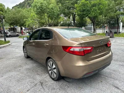 Kia K2