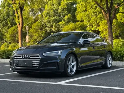 Audi A5 (Import)