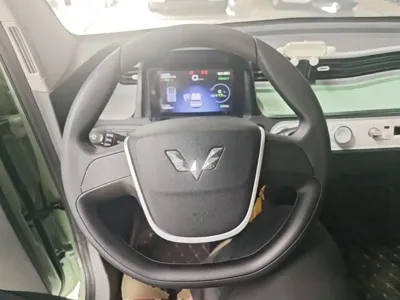 Wuling MINIEV
