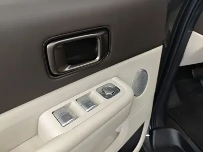 Li Auto Li MEGA