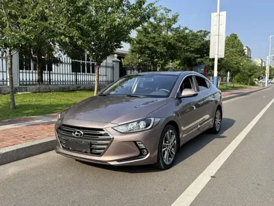 Hyundai Elantra