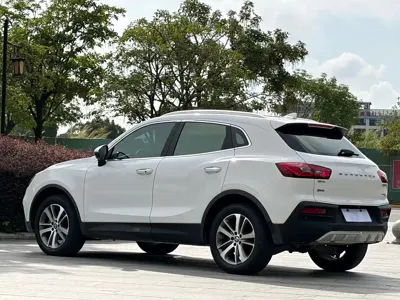 Borgward BX5