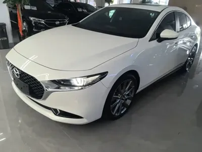Mazda 3 Axela