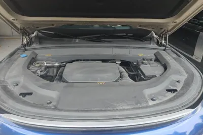 Li Auto L9