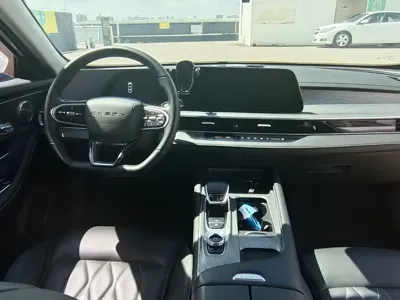 Chery Arrizo 8