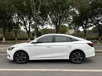 MG MG5
