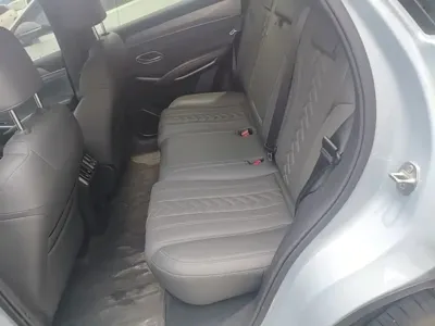 BYD L DM-i