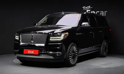 Lincoln Navigator