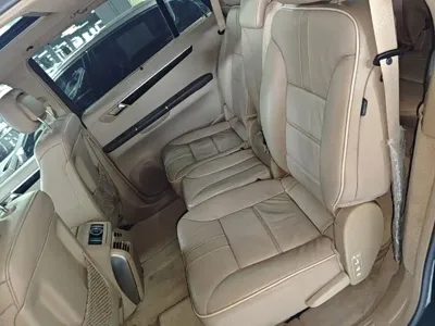 Mercedes-Benz R-Class