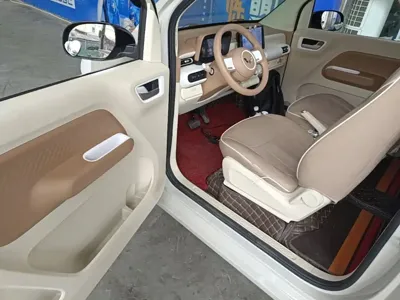 Wuling MINIEV
