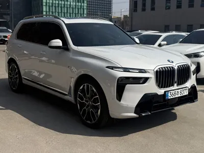 BMW X7