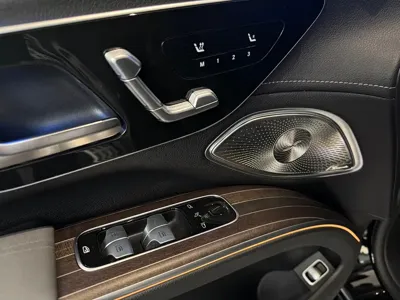 Mercedes-Benz EQS SUV