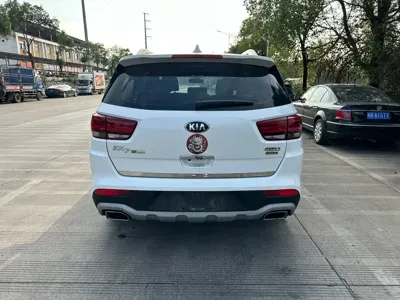 Kia KX7
