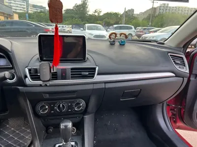 Mazda 3 Axela