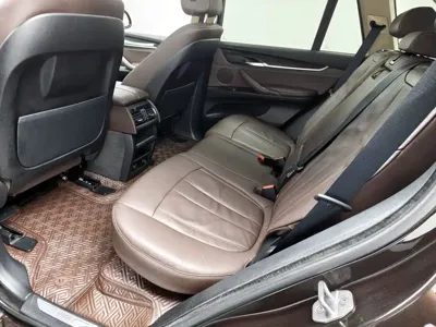 BMW X5 (Import)
