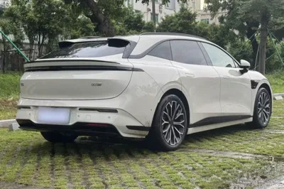 Zeekr 007GT