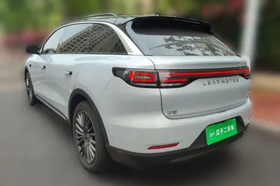 Leapmotor C11