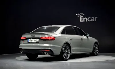 Audi S4