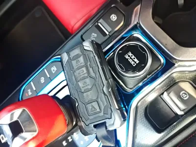 Geely ICON