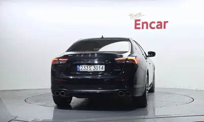 Maserati Ghibli