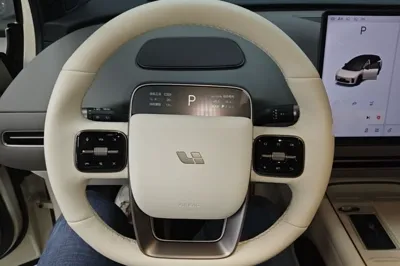 Li Auto Li Auto i6