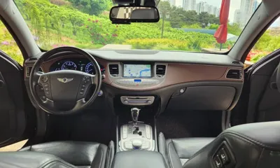Hyundai Genesis