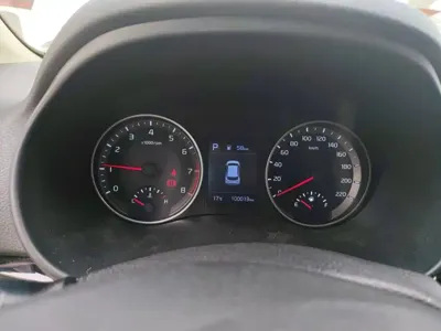 Kia KX1