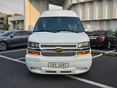 Chevrolet Express Van
