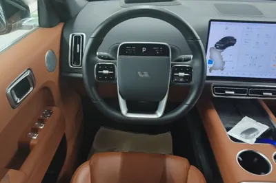 Li Auto L7