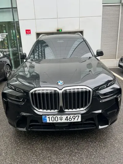 BMW X7