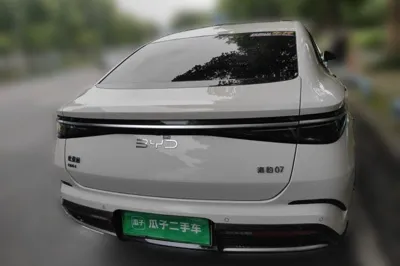 BYD Seal 07 DM-i