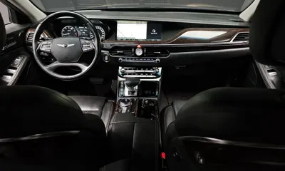 Genesis EQ900